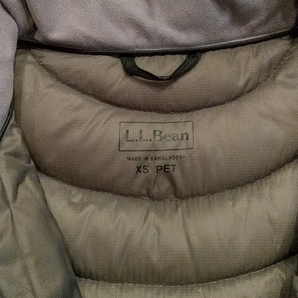 LL Bean XSP puffer jacket - Picture 2 of 7